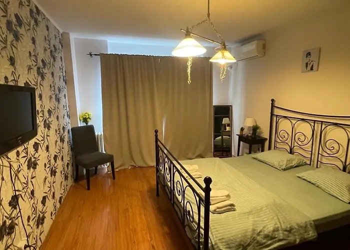 2 Bdrm Witn Amazing View Apartment