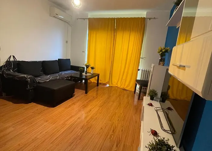 2 Bdrm Witn Amazing View Bucharest