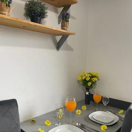 2 Bdrm Witn Amazing View Апартаменты *