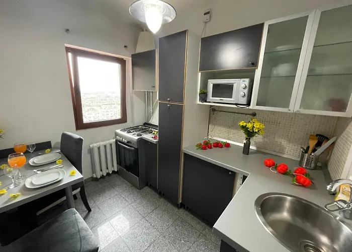 2 Bdrm Witn Amazing View Bucharest