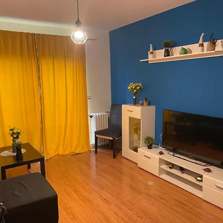 2 Bdrm Witn Amazing View Bucharest