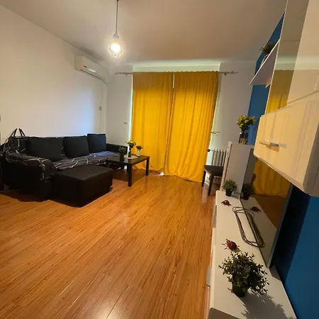 2 Bdrm Witn Amazing View Bucharest